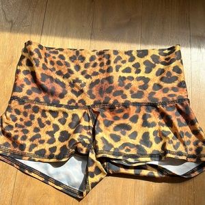 Teeki Leopard Print Athletic Hot Yoga Shorts